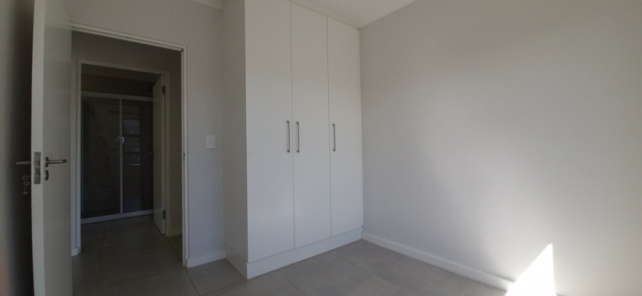 To Let  Bedroom Property for Rent in Burgundy Estate Western Cape